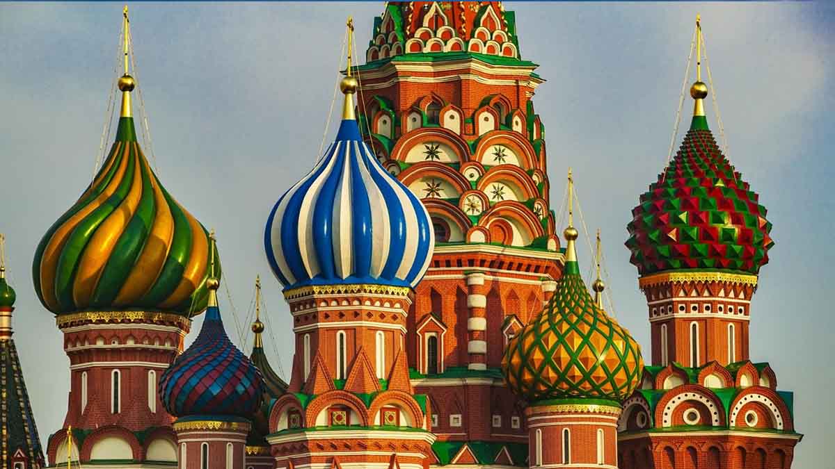Почему стоит учиться в России? WHY IS IT WORTH STUDYING IN RUSSIA?